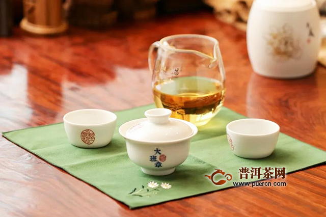 只要茶巾干净便足够了