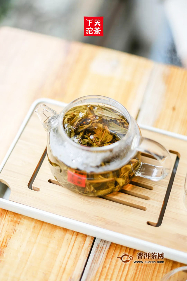 下关紧茶：小蘑菇能量充电站，续杯无极限！